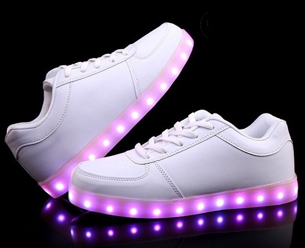 presentes para crianças sapatos LED