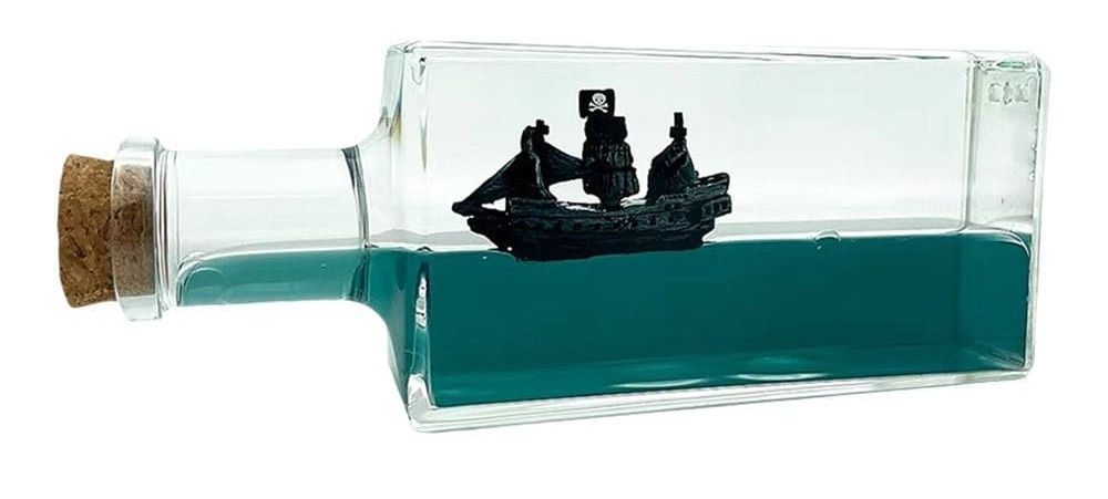 pérola negra em uma garrafa - navio pirata