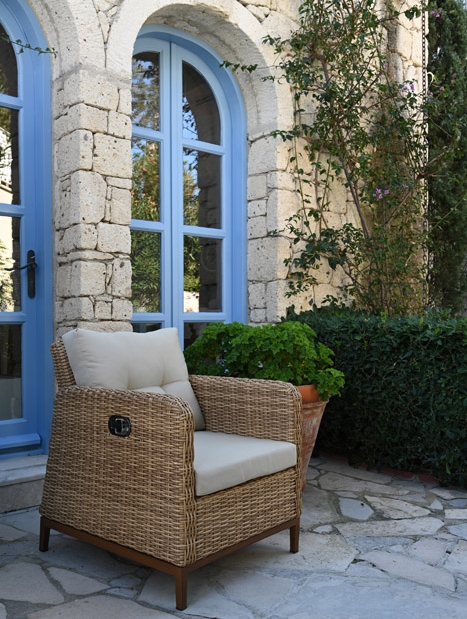 cadeira de jardim assento artificial de vime