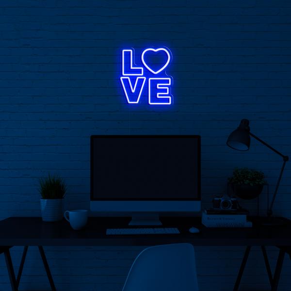 Sinal LED neon na parede - logotipo 3D LOVE - com dimensões 50 cm