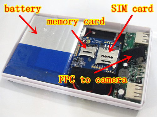 Bancos de energia GSM com uma câmera em um cartão micro SIM