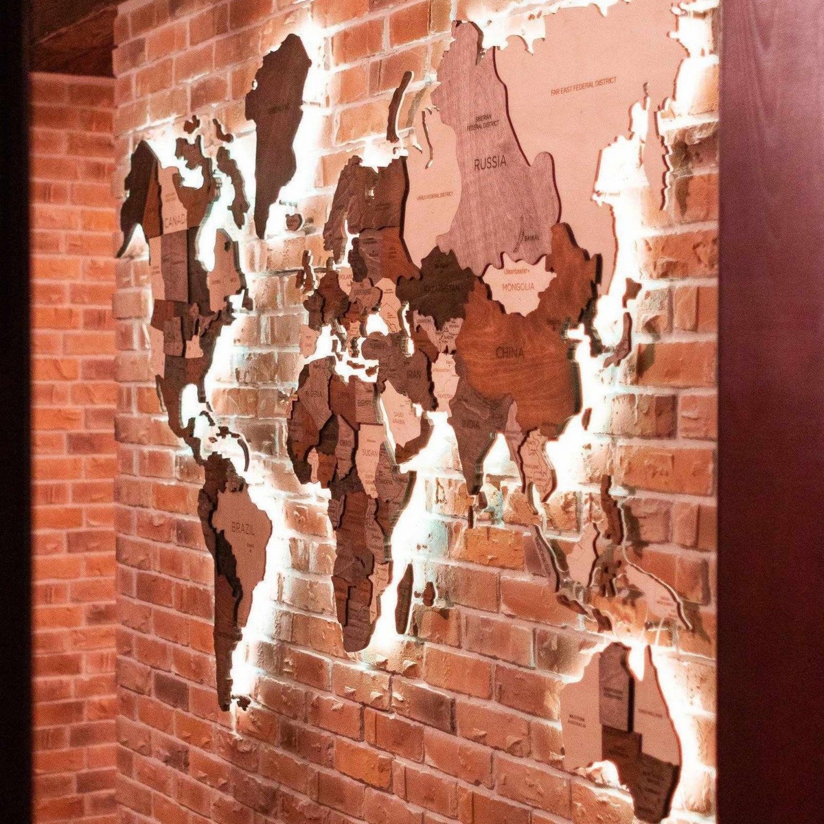 arte da parede do mapa-múndi em madeira com luz led