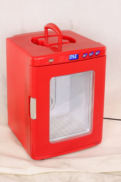mini refrigerador vermelho retrô